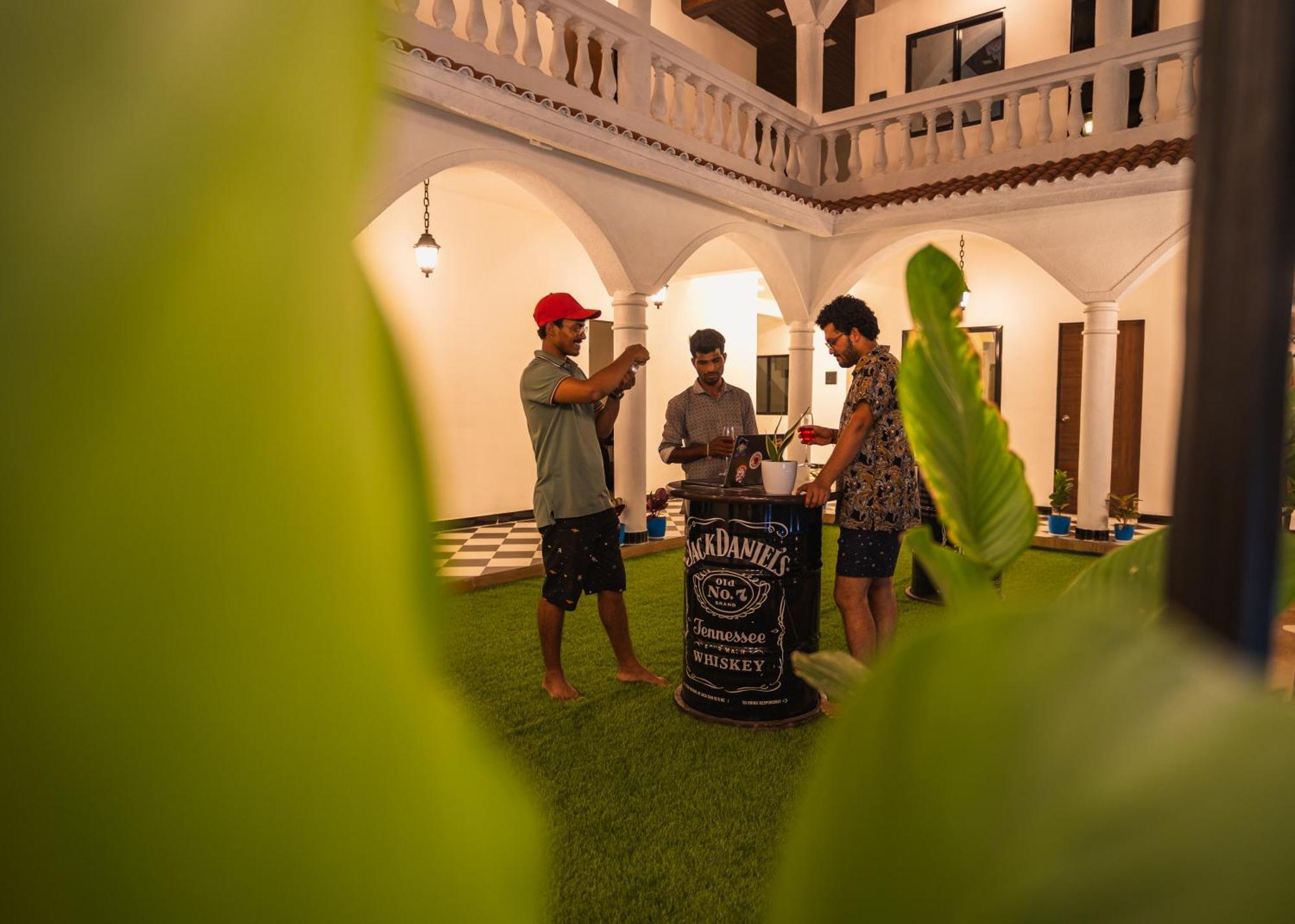 فندق Sapphire Mansion آليباغ المظهر الخارجي الصورة