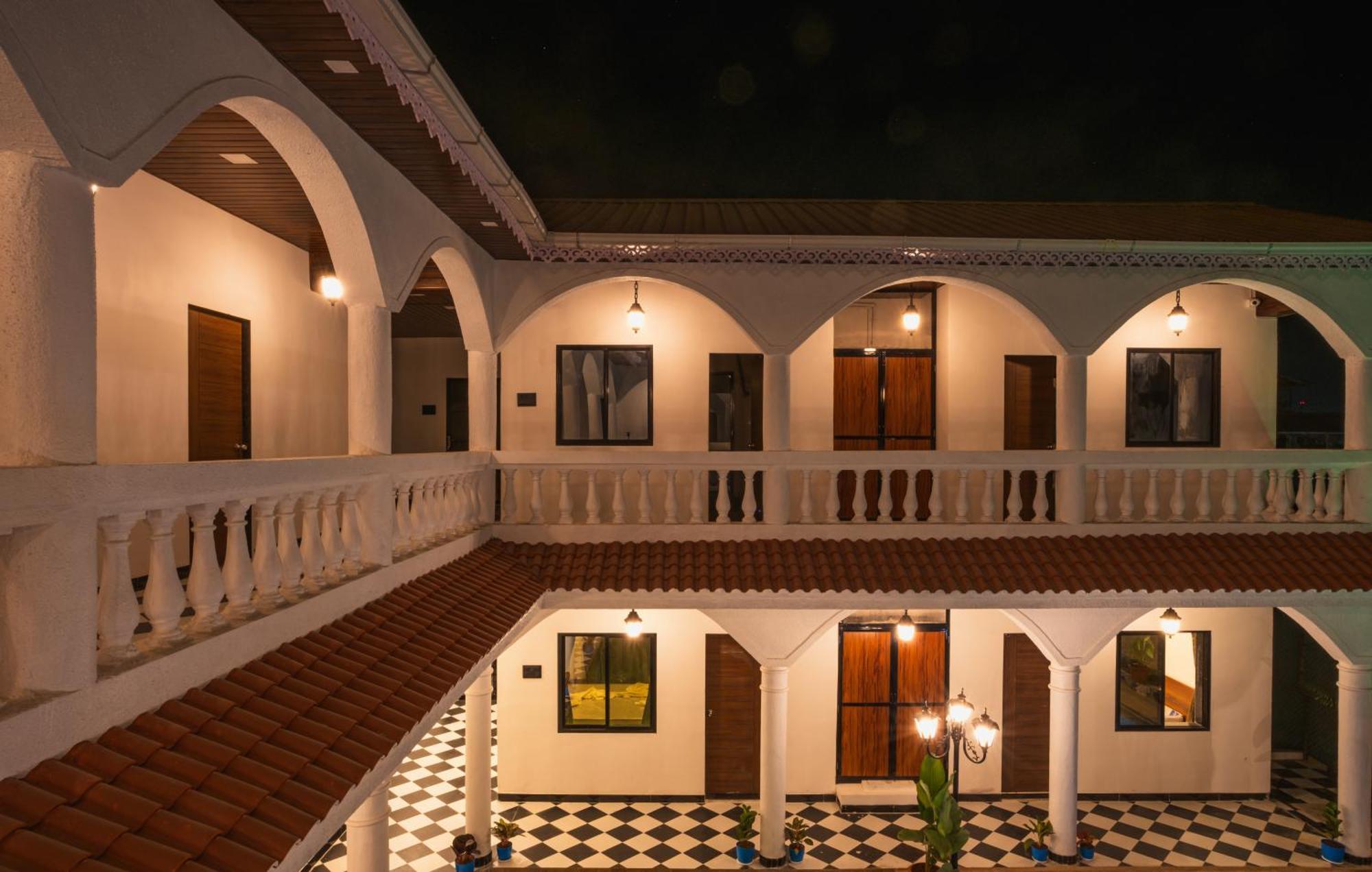 فندق Sapphire Mansion آليباغ المظهر الخارجي الصورة