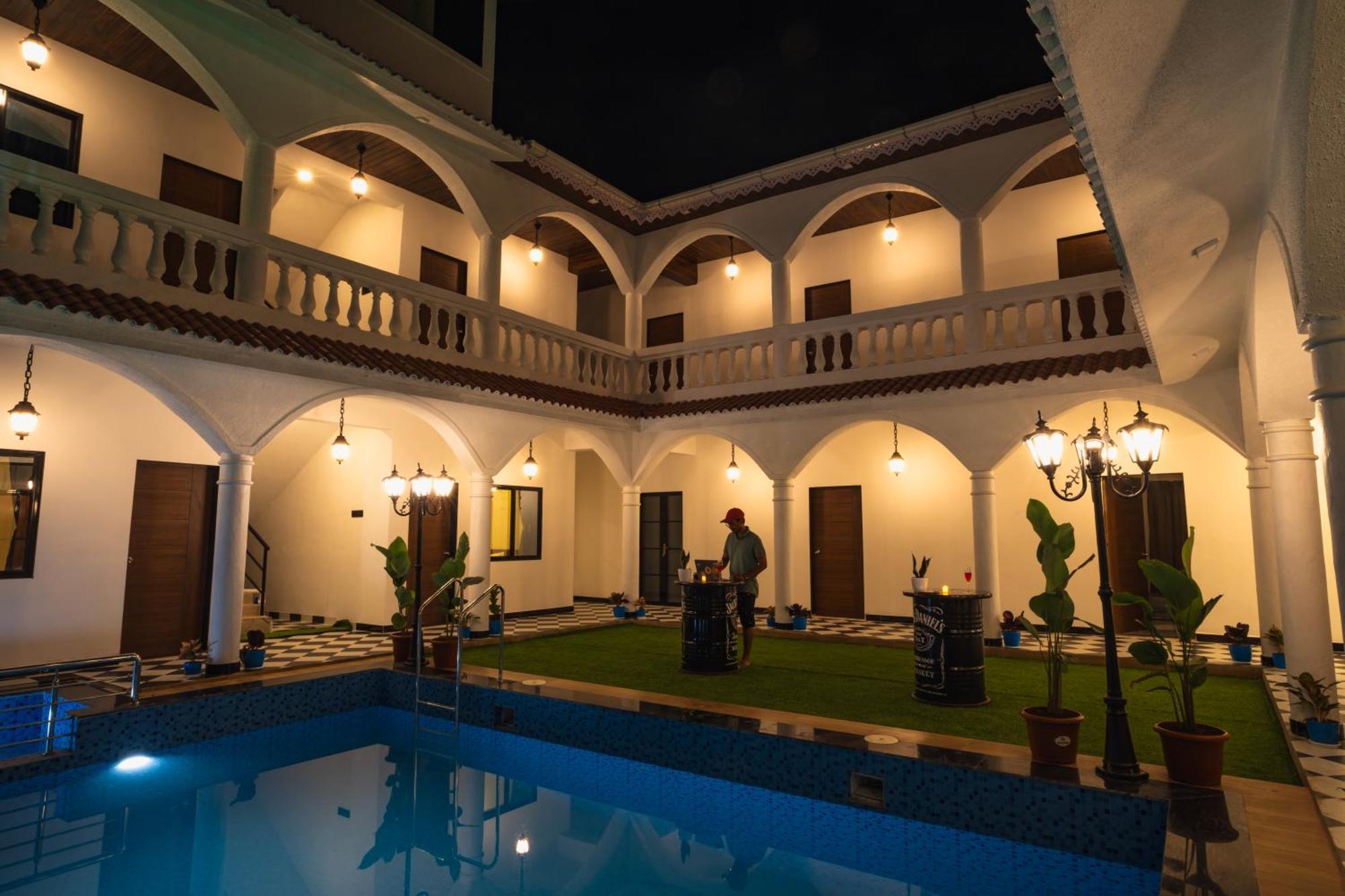 فندق Sapphire Mansion آليباغ المظهر الخارجي الصورة